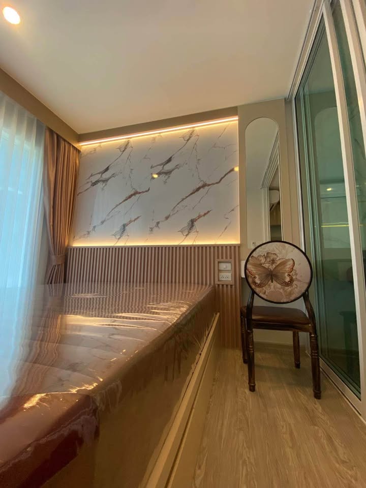 One Bedroom Condo For Rent