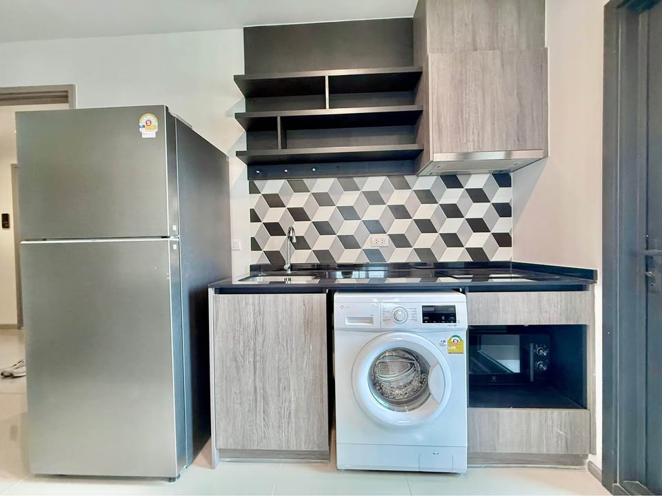 Two Bed Room Condo For Rent