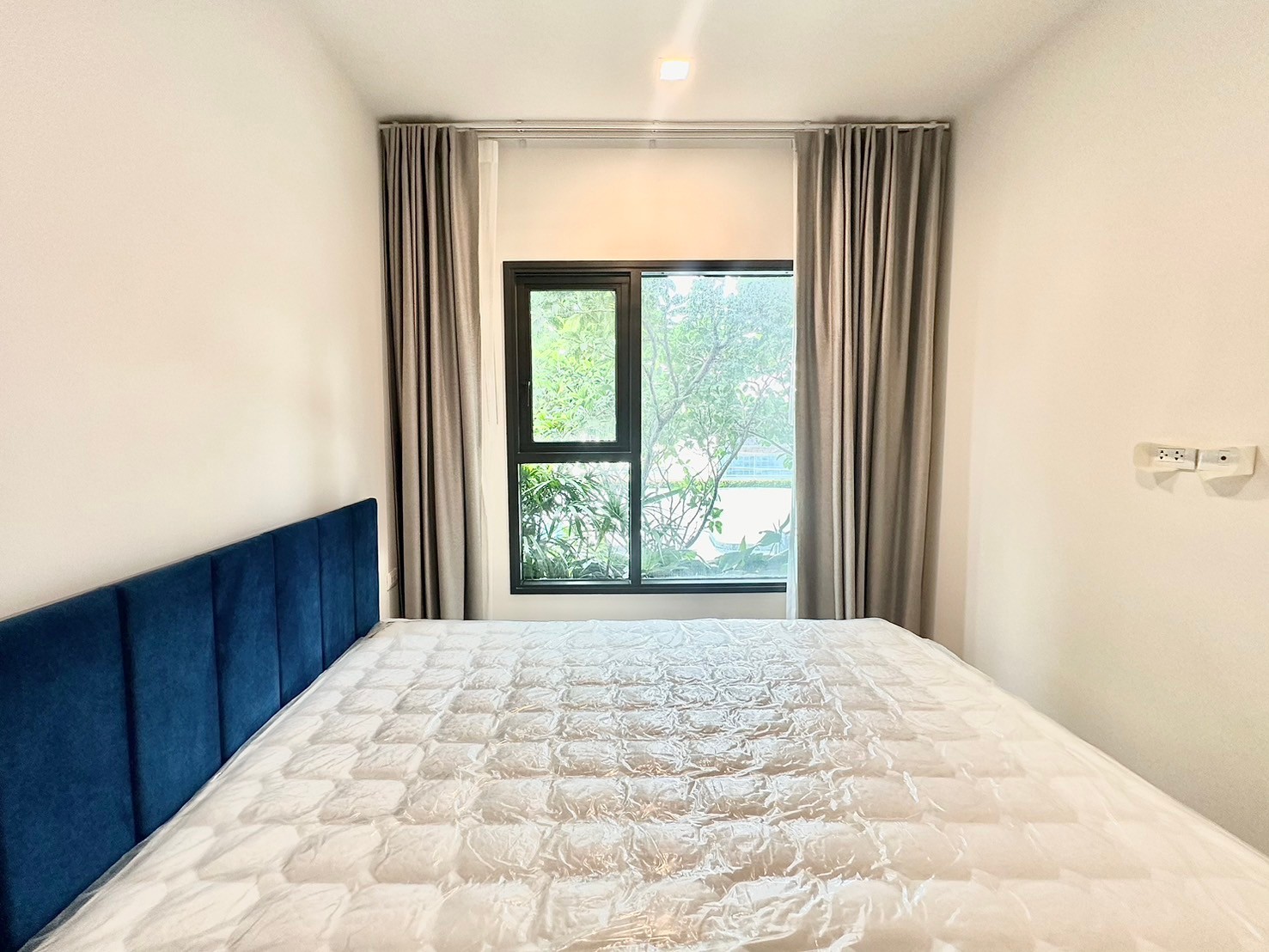 Two Bed Room Condo For Rent