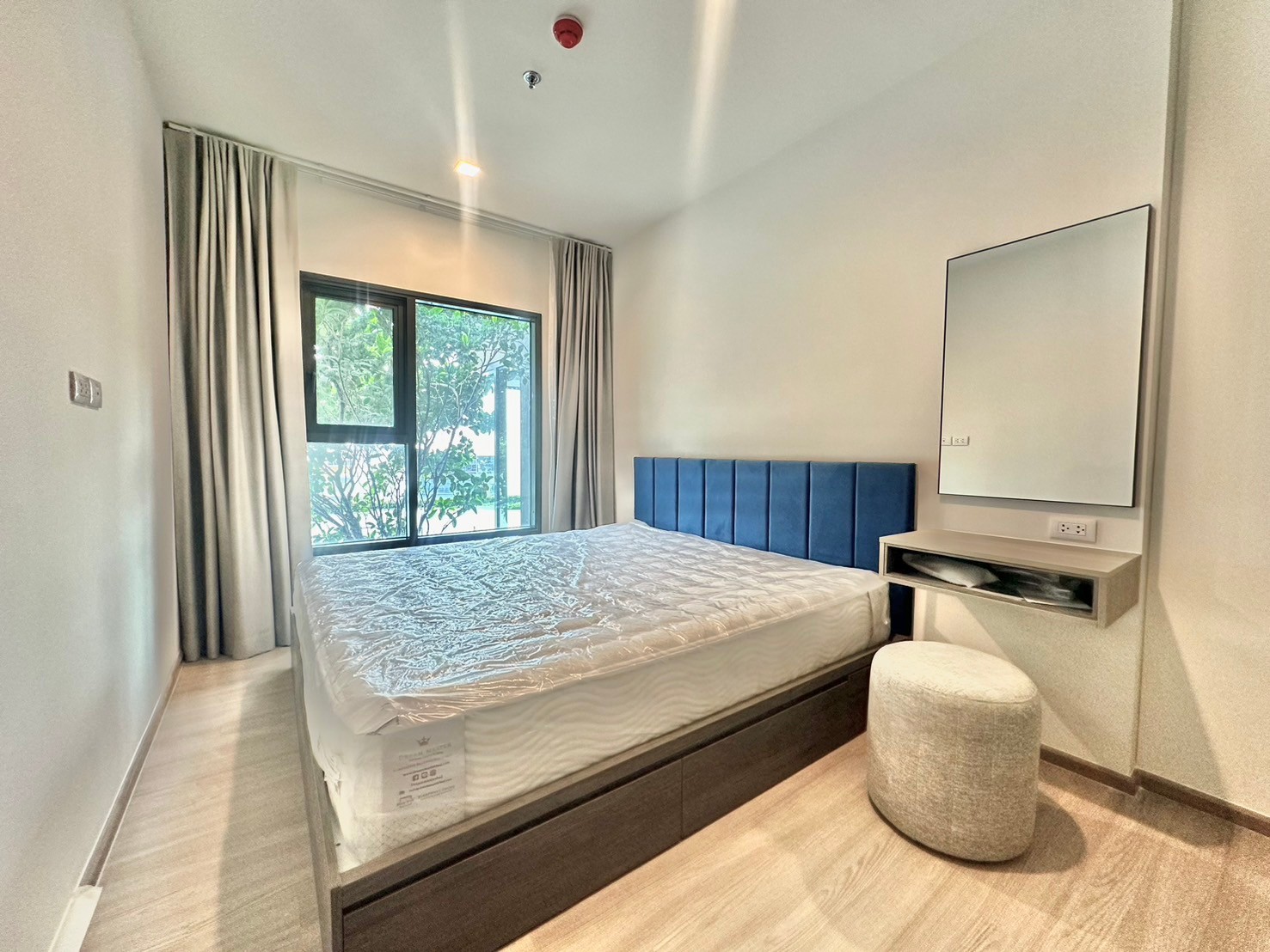 Two Bed Room Condo For Rent