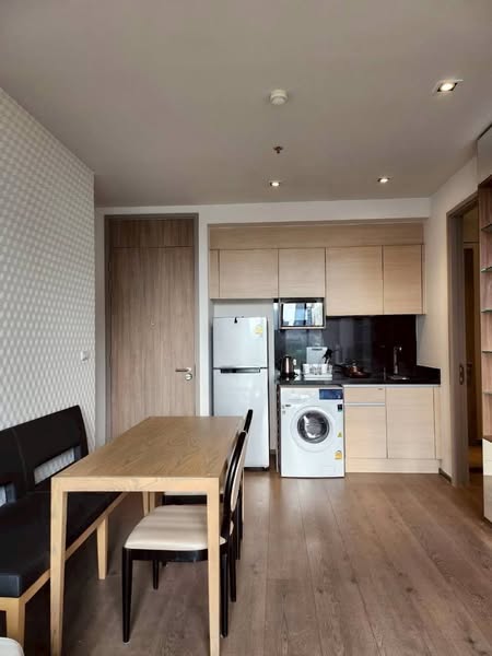 Two Bed Room Condo For Rent