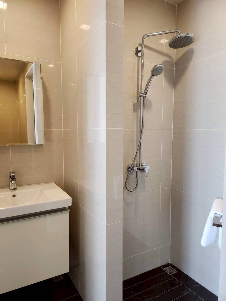 Two Bed Room Condo For Rent
