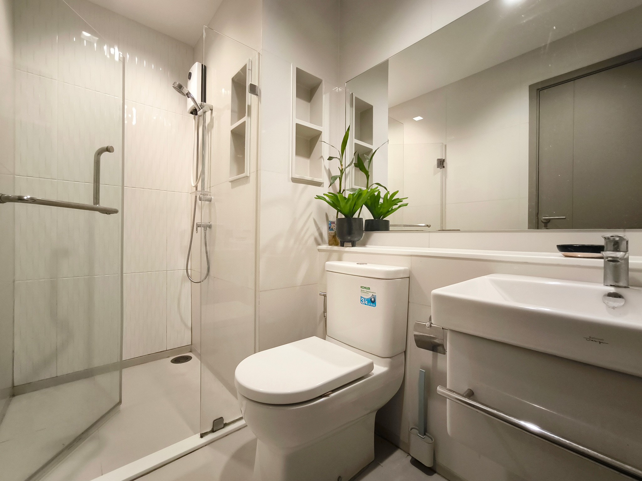 Two Bed Room Condo For Rent