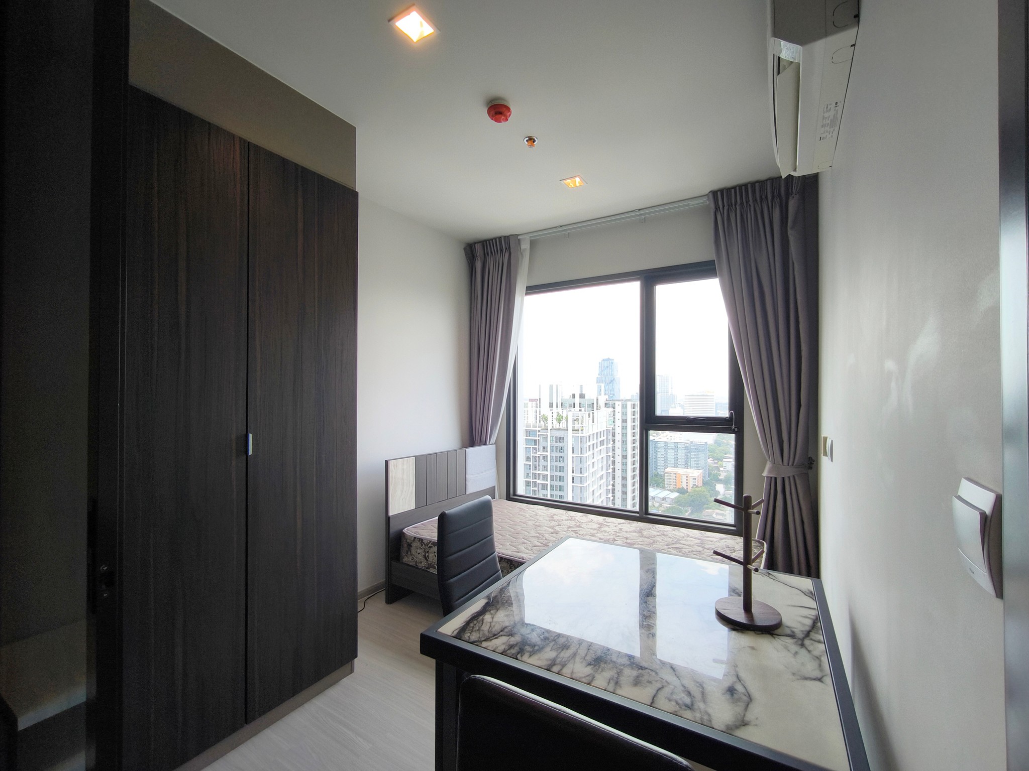 Two Bed Room Condo For Rent