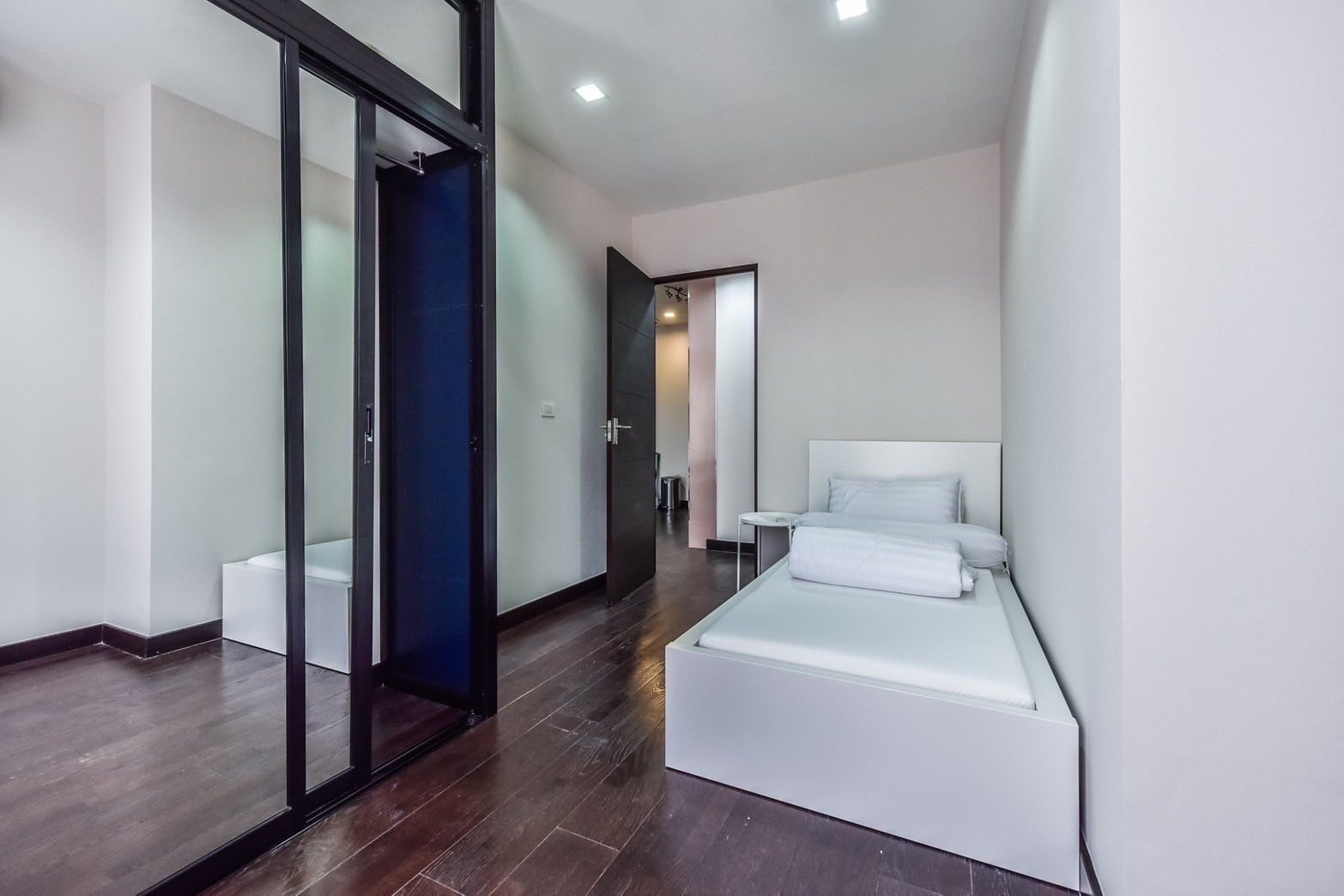 Two Bed Room Condo For Rent