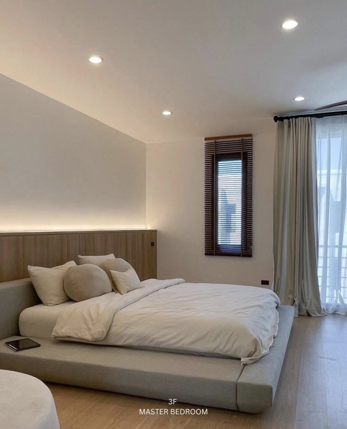Threee Storey House For Rent