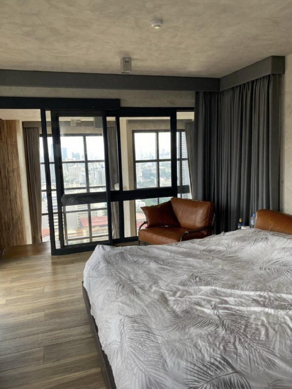 Duplex Three Bedroom Apartment For Rent