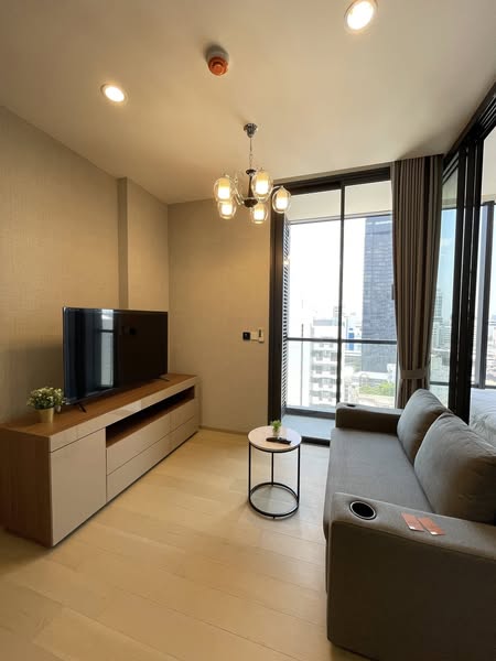 One Bedroom Condo For Rent