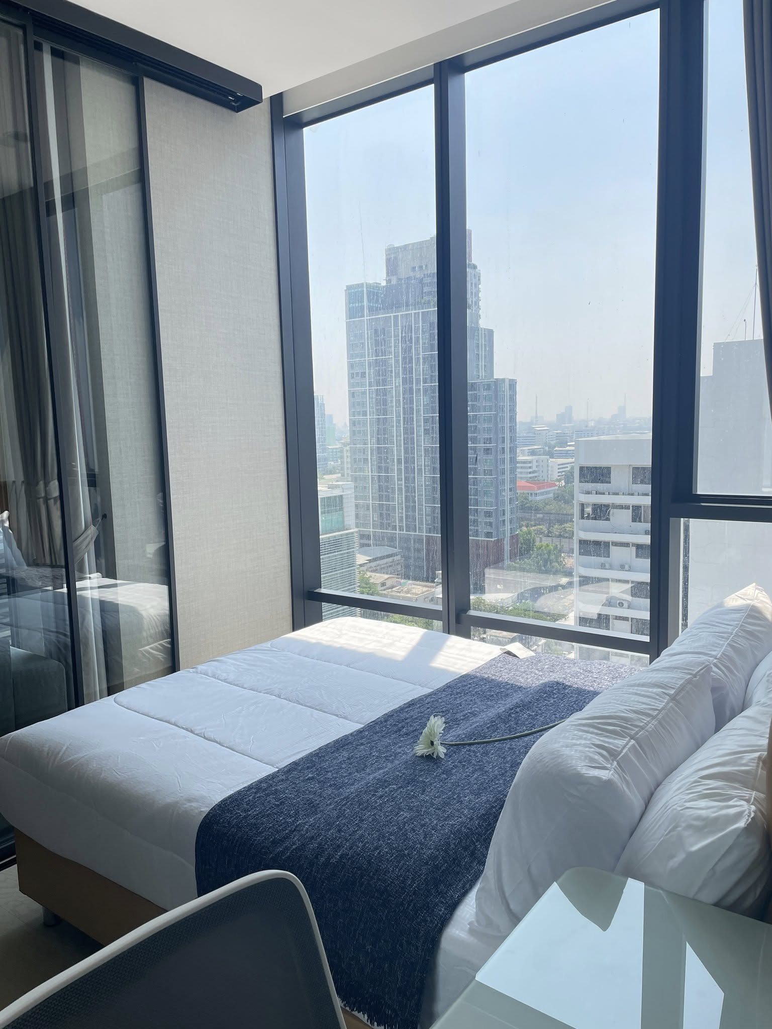 One Bedroom Condo For Rent