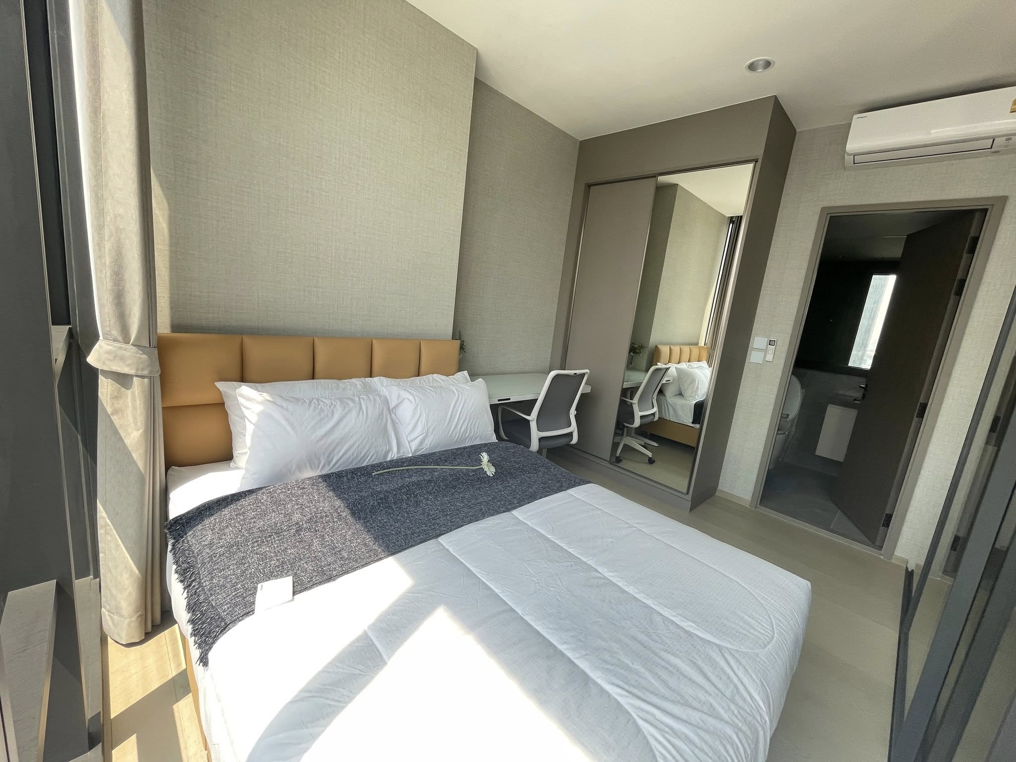 One Bedroom Condo For Rent