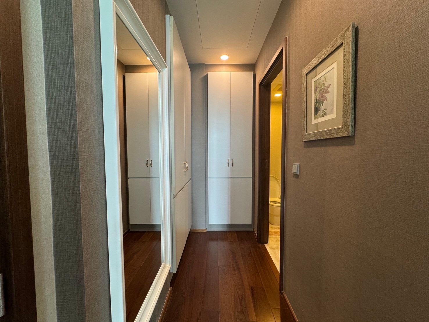 One Bedroom Condo For Rent