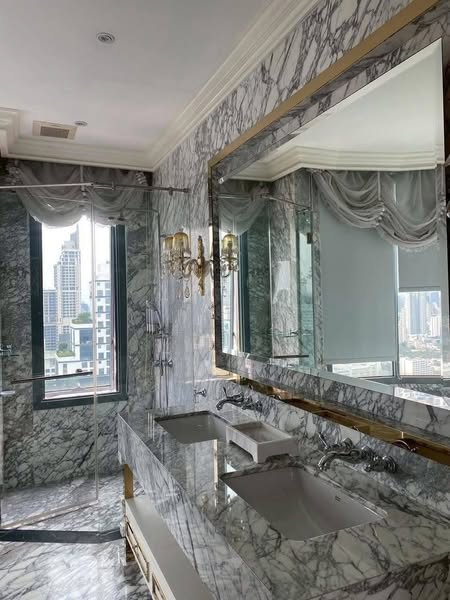 Luxury Pent House For Rent