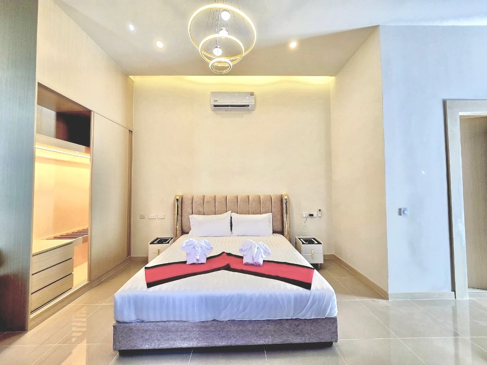 Pool Villa For Rent