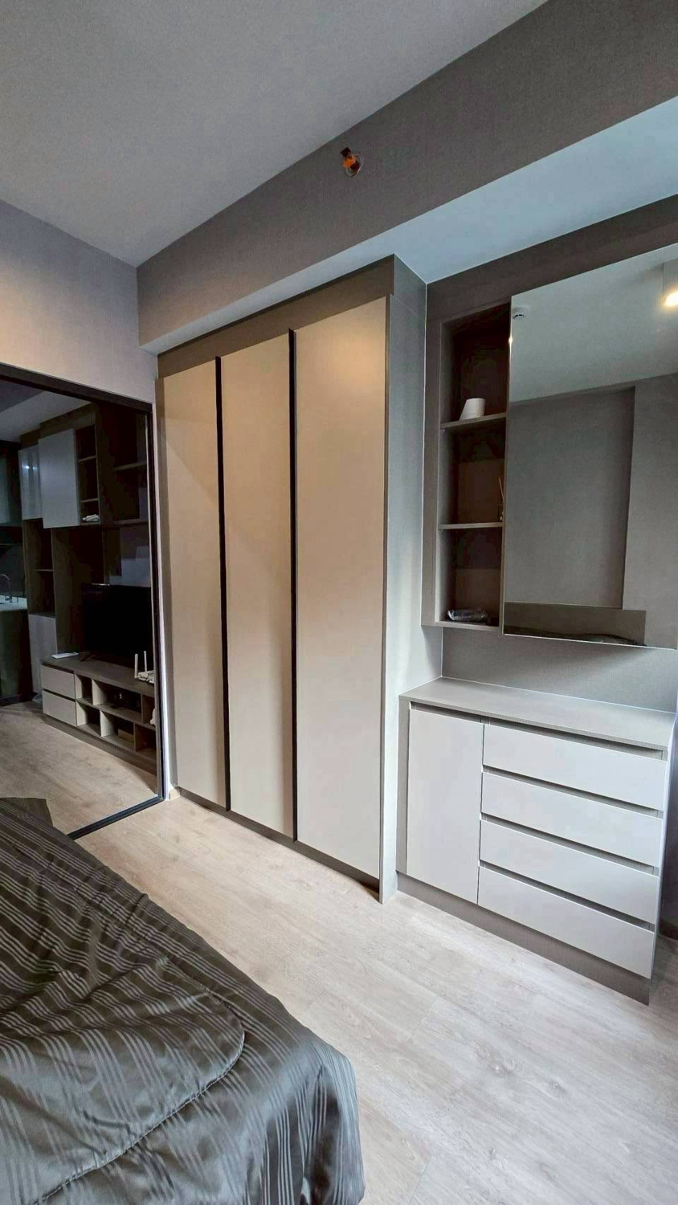 One Bedroom Condo For Rent