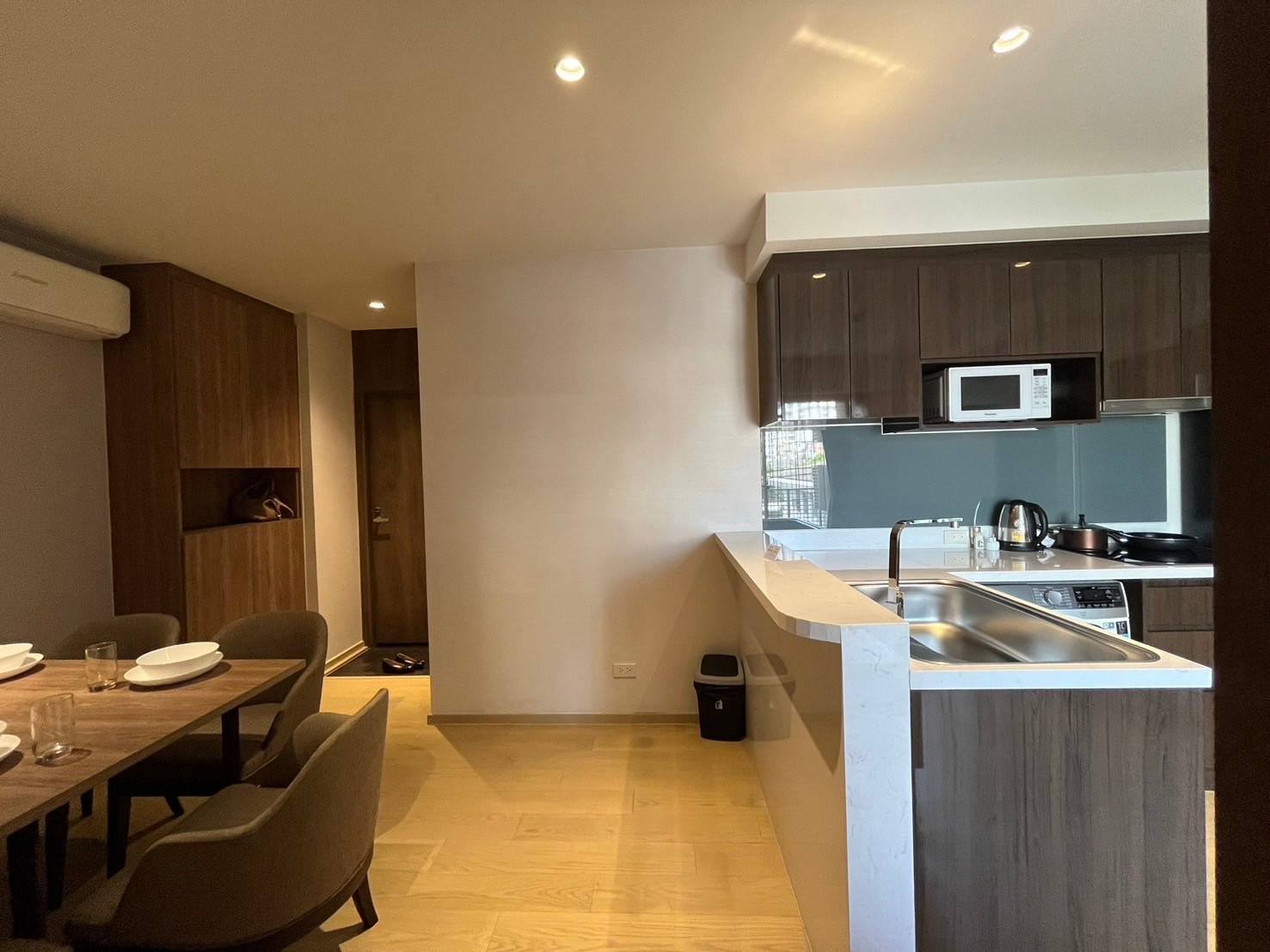 Two Bed Room Condo For Rent
