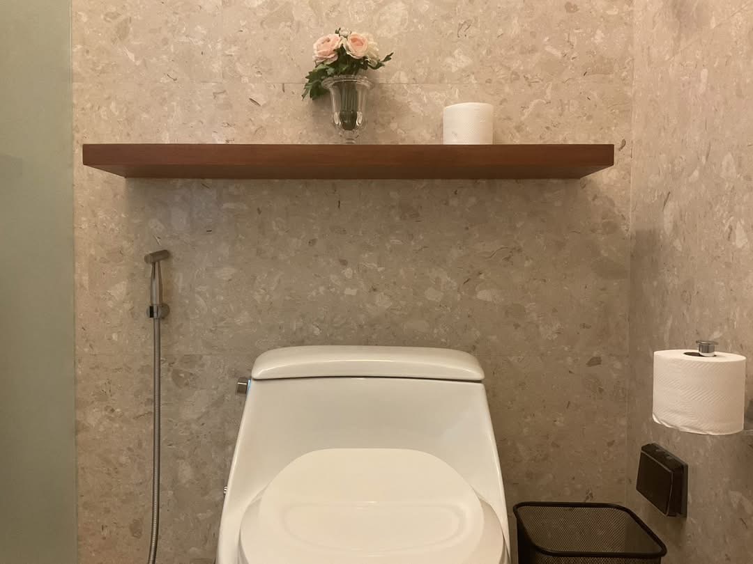 Large Three Bedroom Apartment For Rent