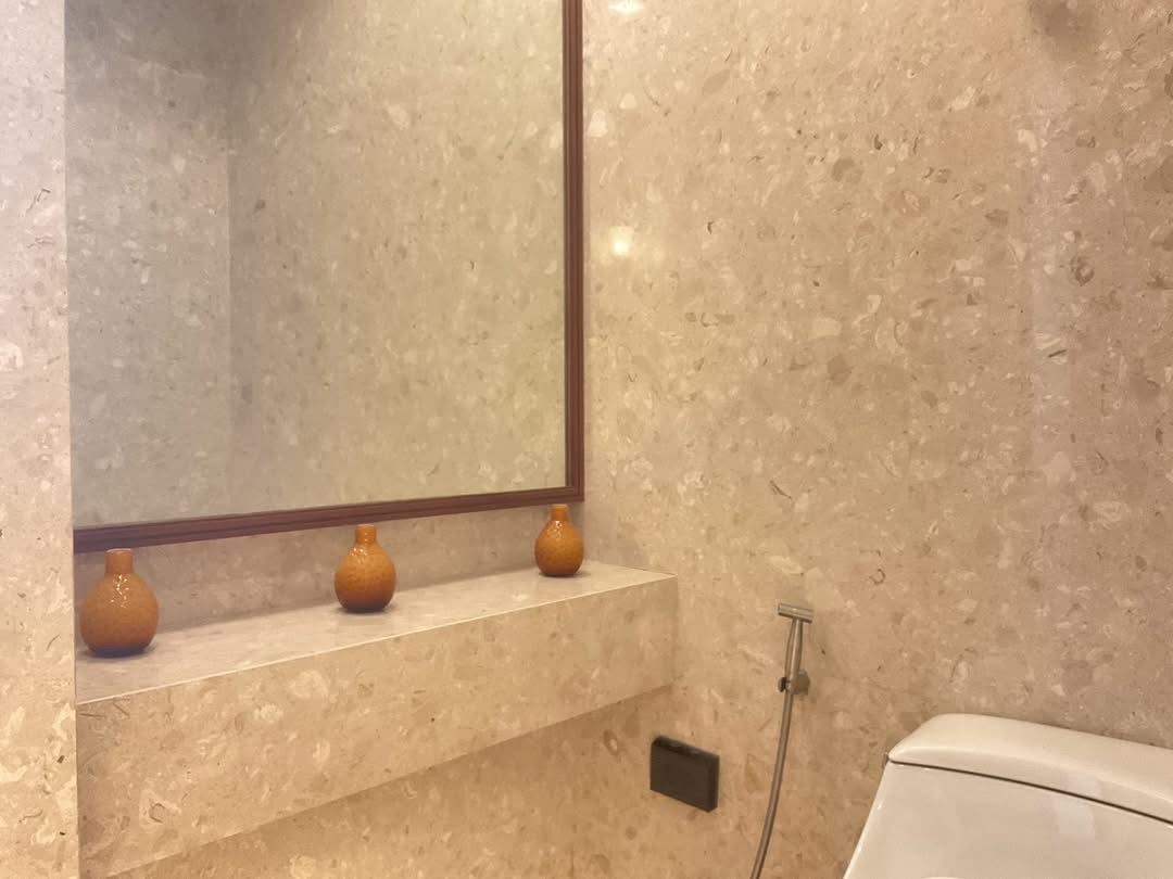 Large Three Bedroom Apartment For Rent
