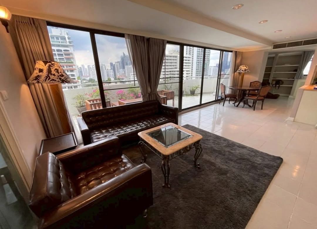 Large Two Bedroom Apartment For Rent