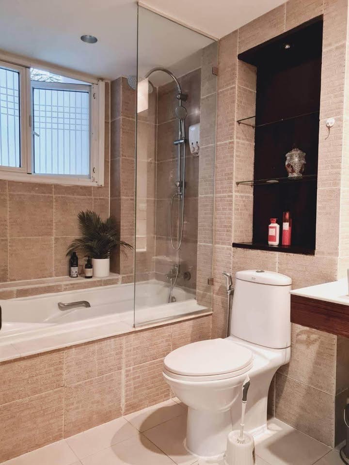 Two Bedroom Condo For Rent