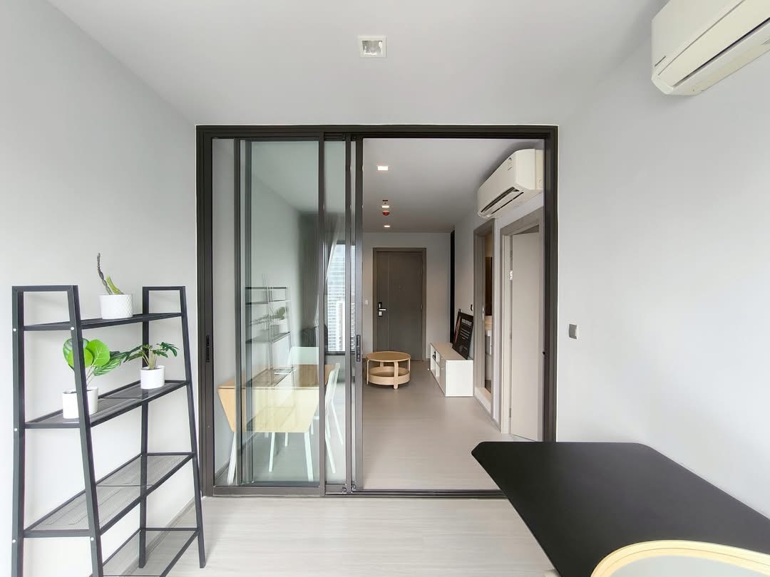 One Bedroom Condo For Rent