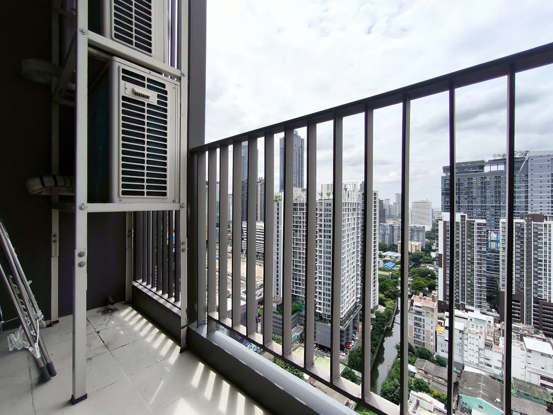 One Bedroom Condo For Rent