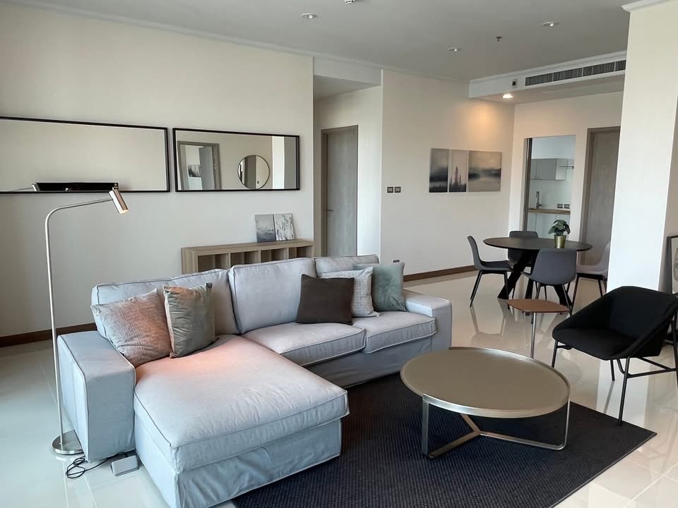 Large Three Bedroom Apartment For Rent
