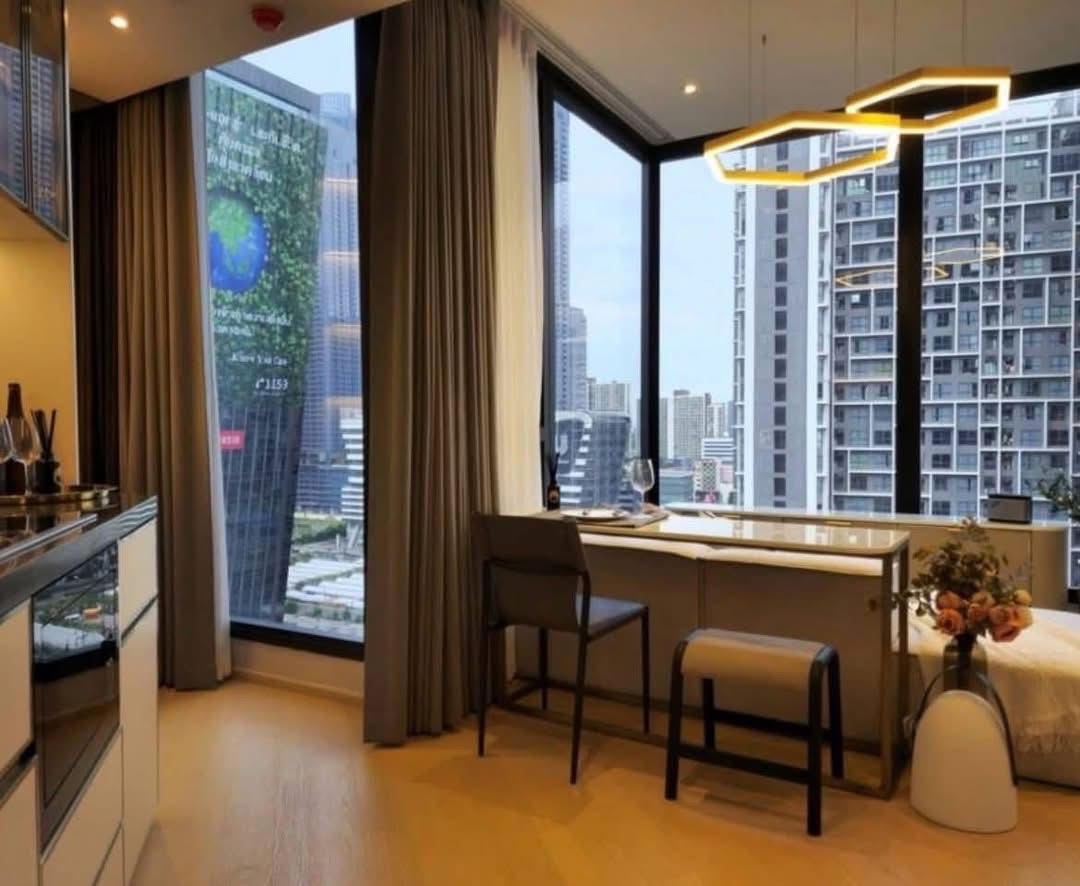 Two Bedroom Condo For Rent 