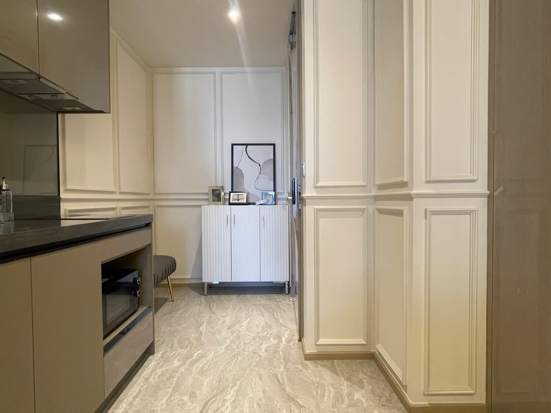 One Bedroom Condo For Rent
