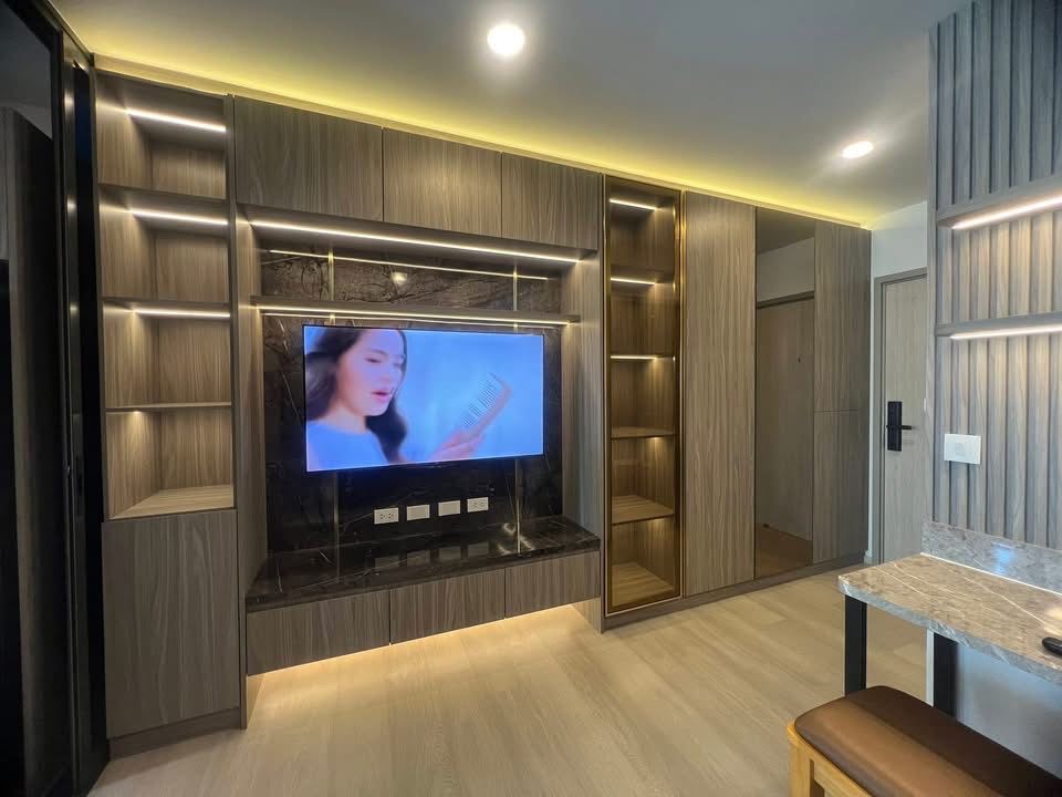 One Bedroom Condo For Rent