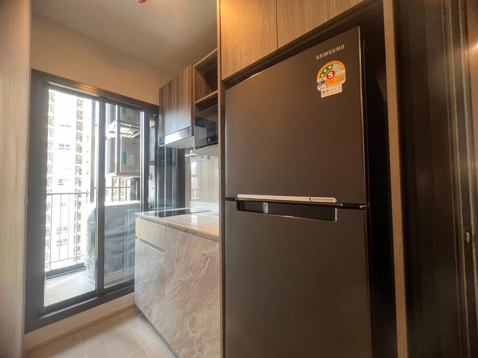 One Bedroom Condo For Rent