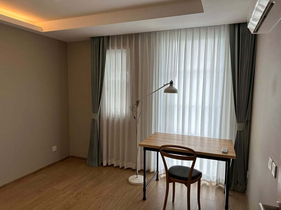 Two Bedroom Condo For Rent 