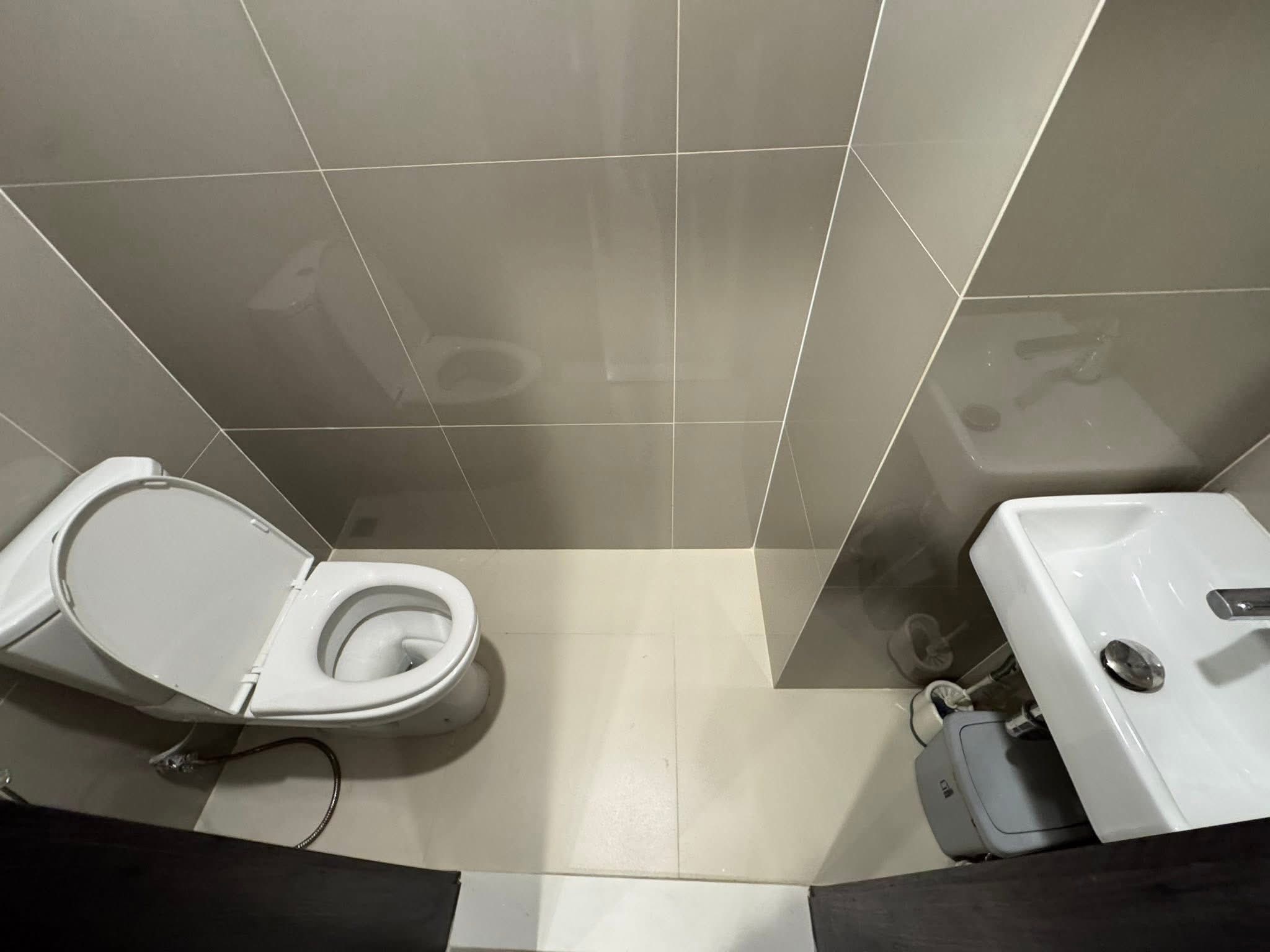 One Bedroom Condo For Rent