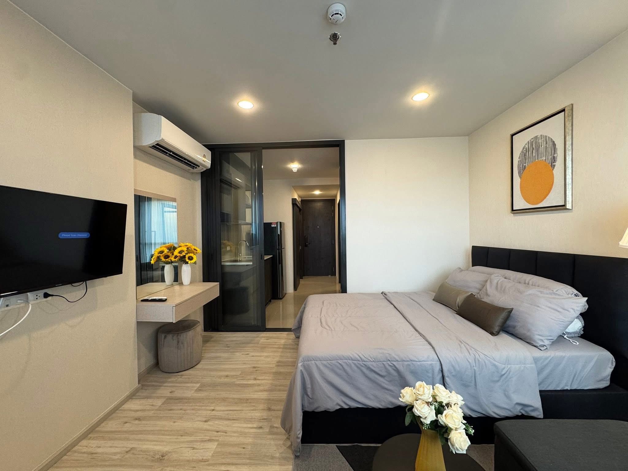One Bedroom Condo For Rent