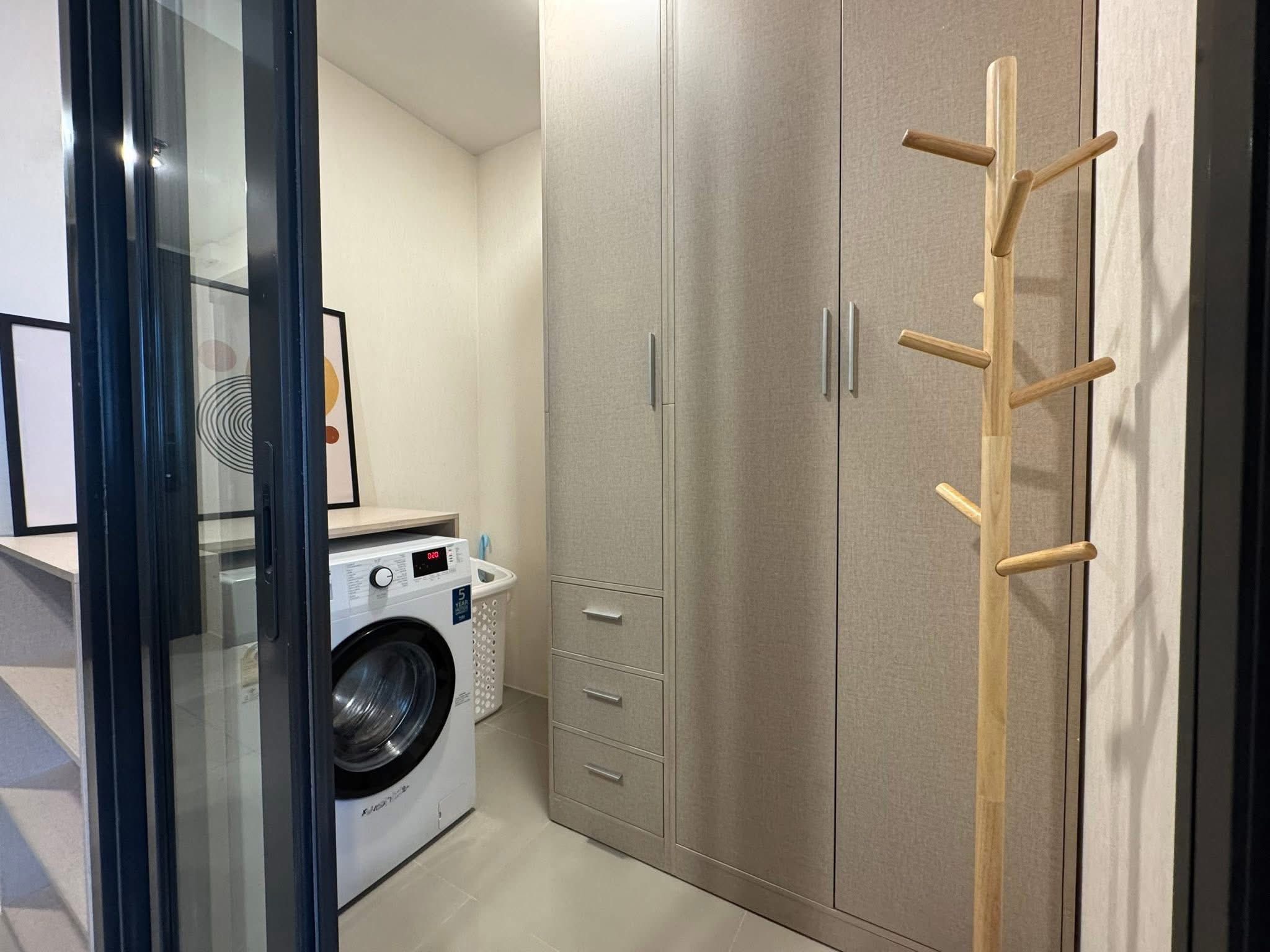 One Bedroom Condo For Rent