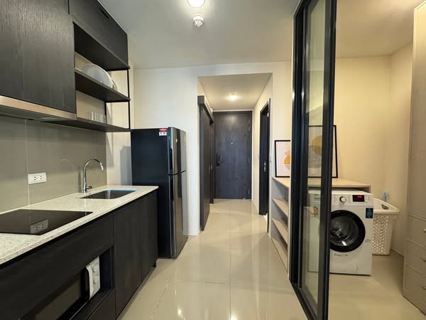 One Bedroom Condo For Rent
