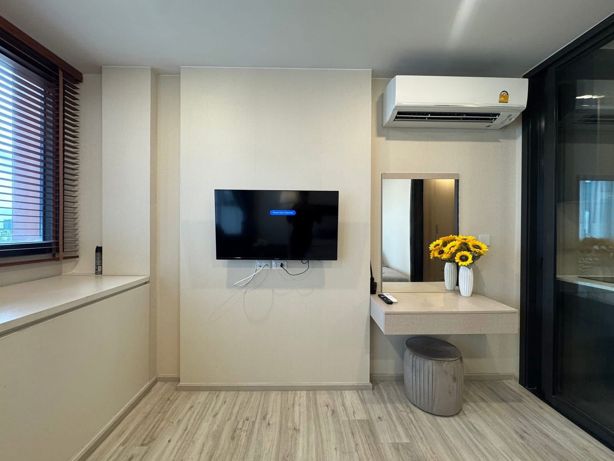 One Bedroom Condo For Rent