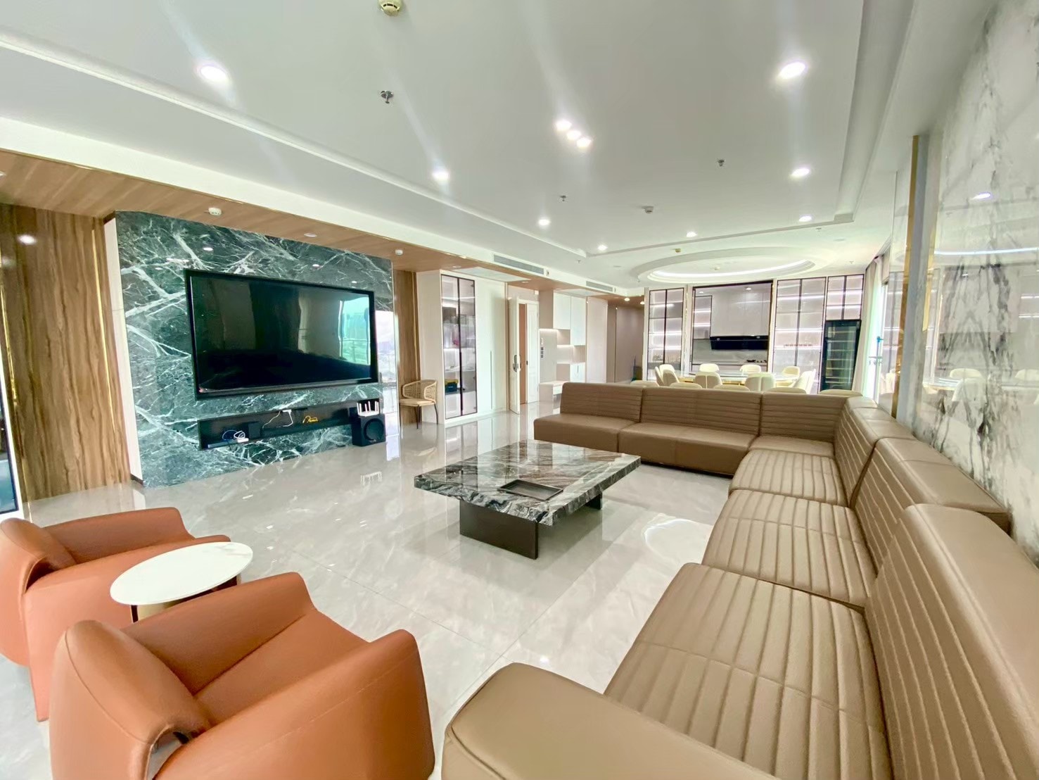 Pent House For Rent