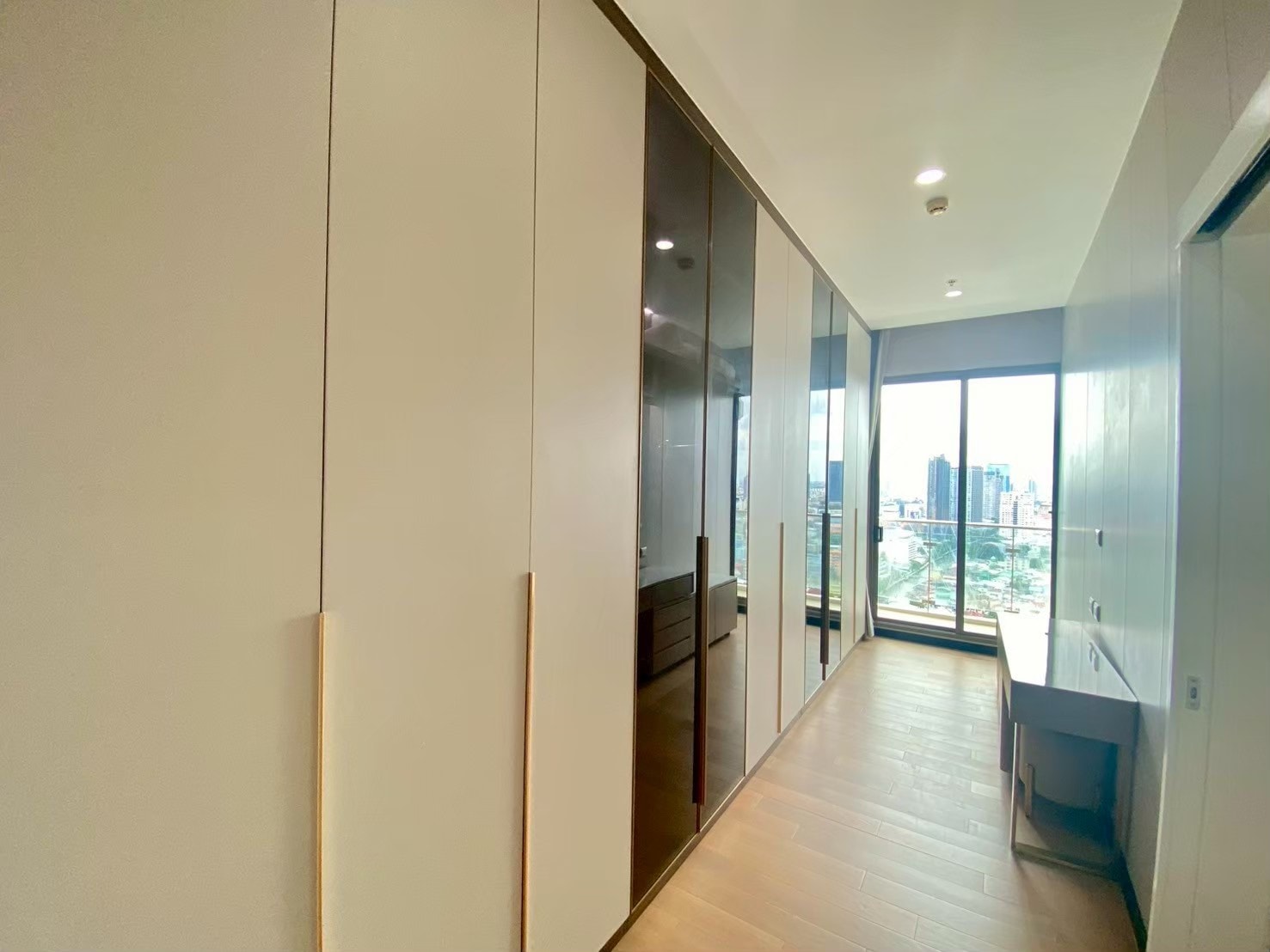 Pent House For Rent
