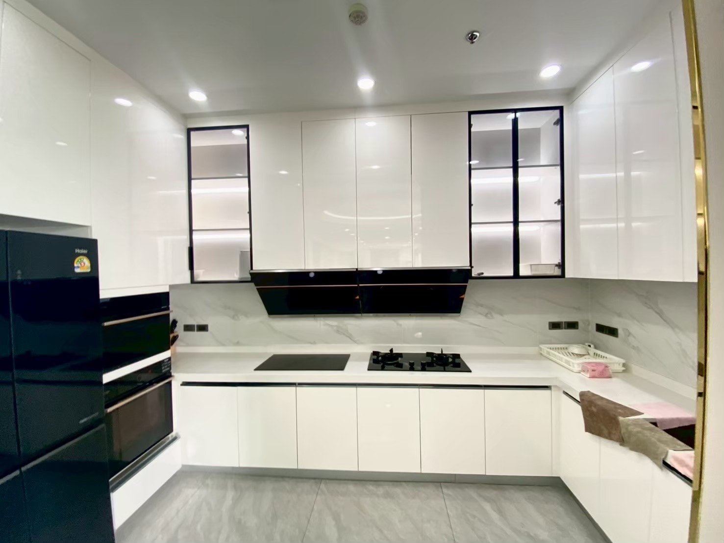 Pent House For Rent