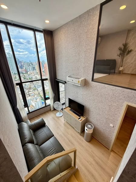 Duplex Two Bedroom Apartment For Rent 