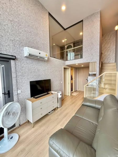 Duplex Two Bedroom Apartment For Rent 