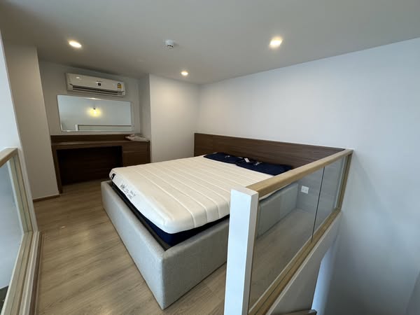 Duplex One Bedroom Apartment For Rent 