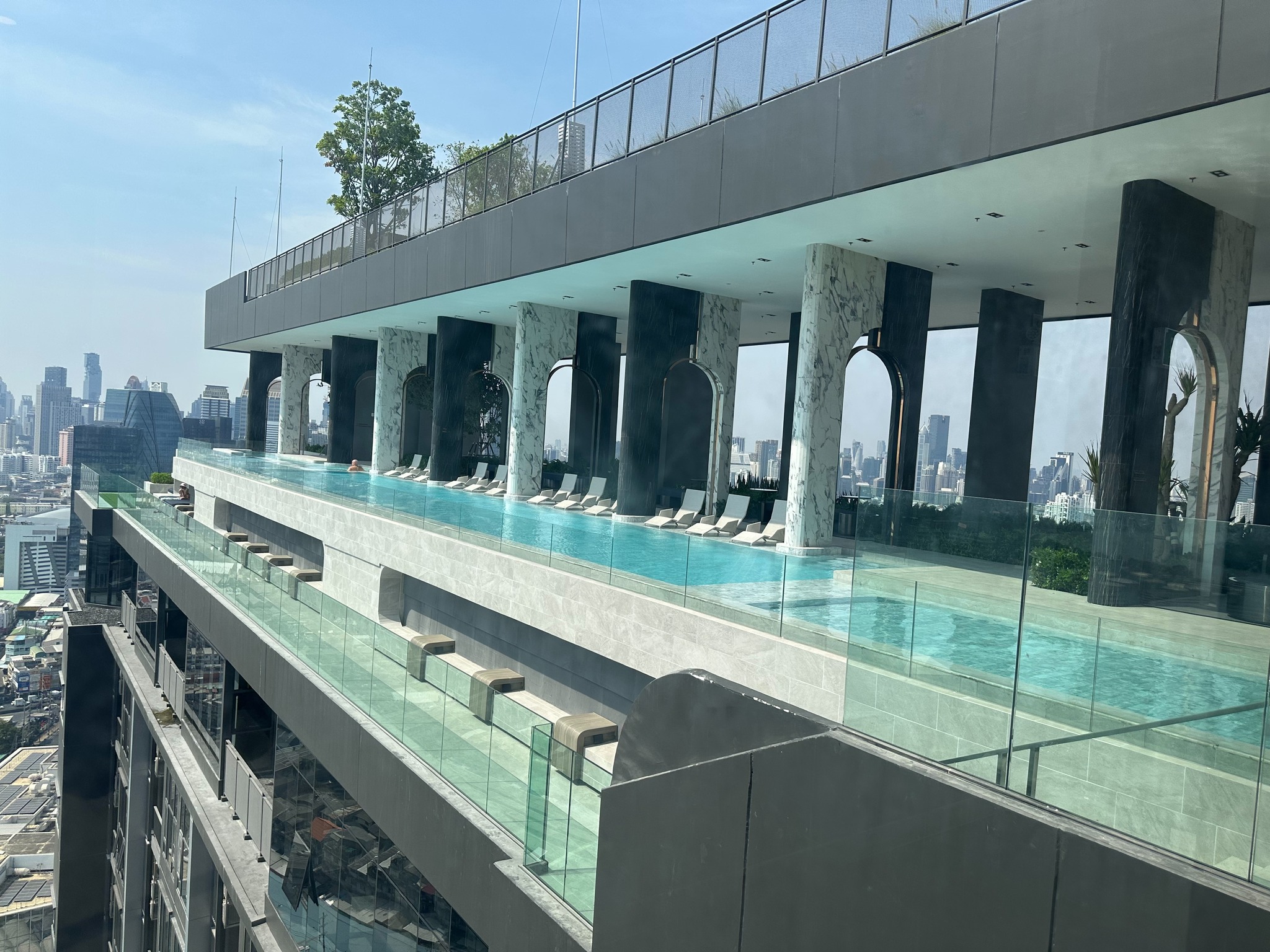Duplex One Bedroom Apartment For Rent 