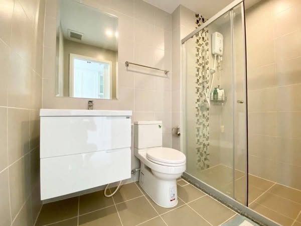 One Bedroom Condo For Rent