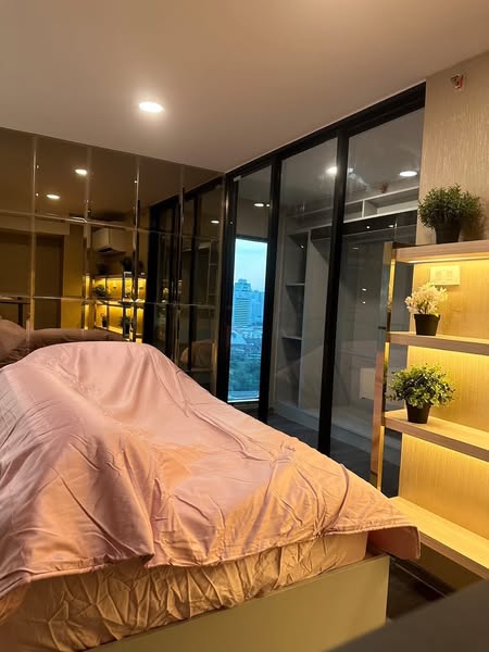 Two Bed Room Condo For Rent