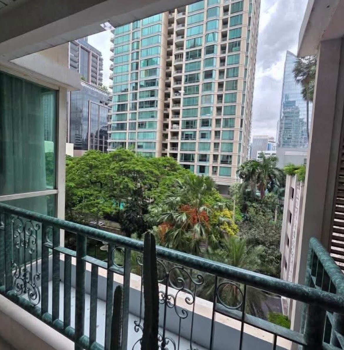 Two Bed Room Condo For Rent