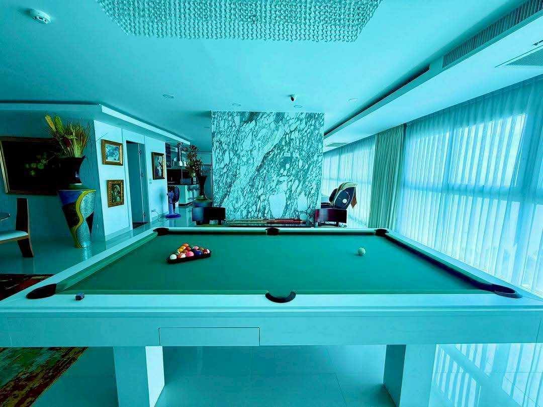 Pent House For Sale