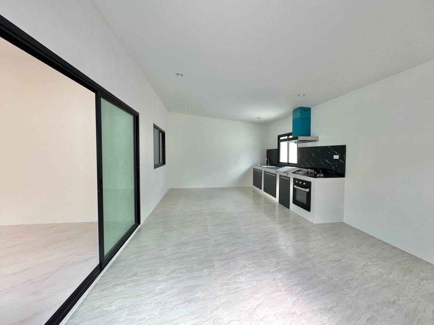Detached House for Sale