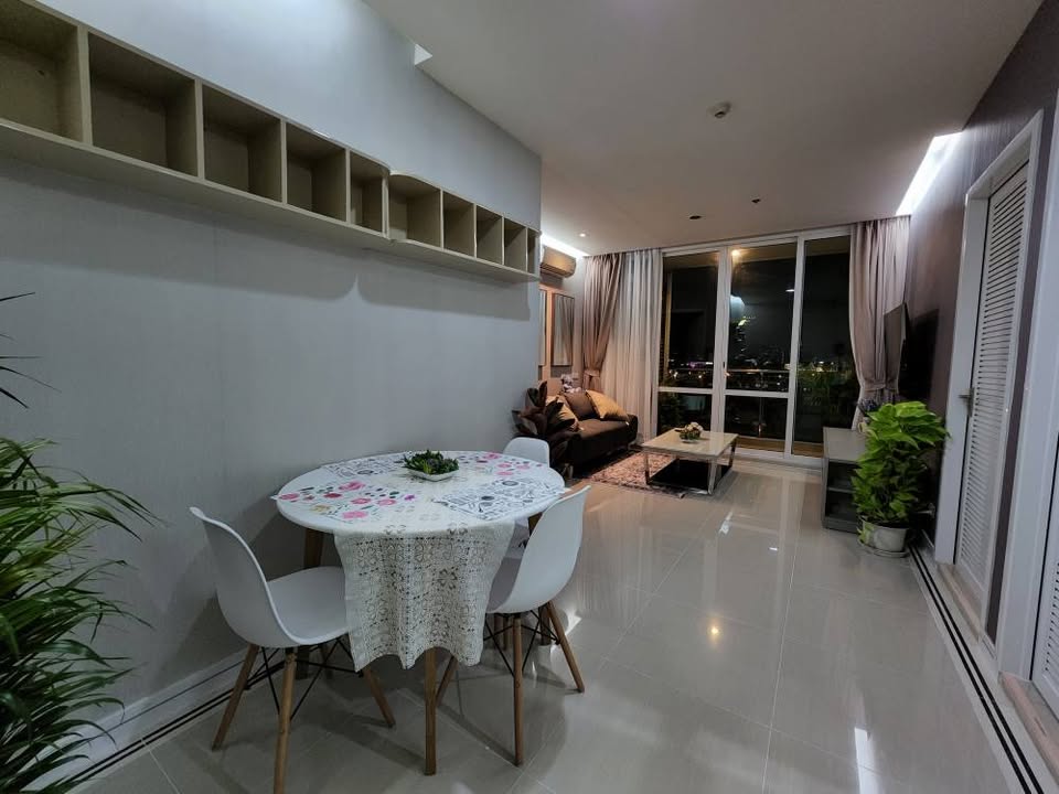 Two Bed Room Condo For Rent