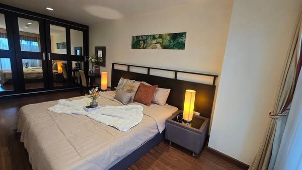 One Bedroom Condo For Rent